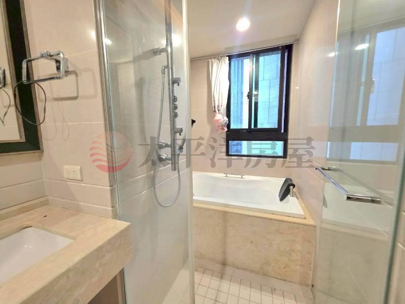 B035-米蘭公園二房車,新北市新莊區中央路