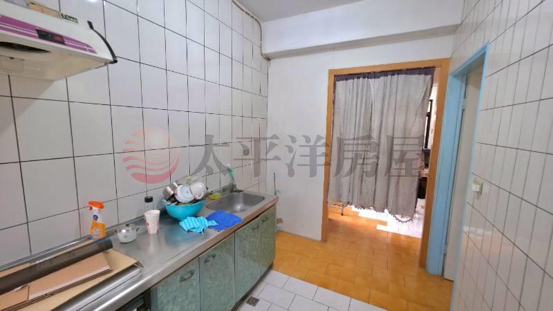 E149-明志國小邊間 前後陽台 三房,新北市泰山區明志路二段