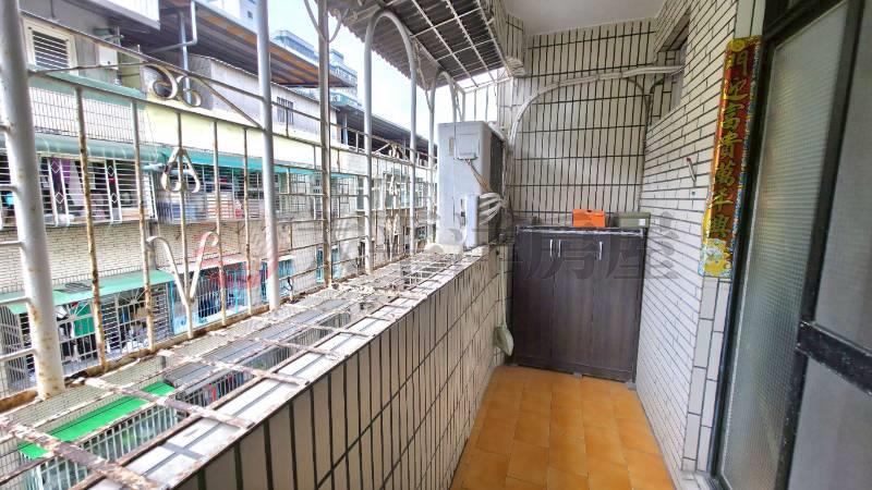 E149-明志國小邊間 前後陽台 三房,新北市泰山區明志路二段