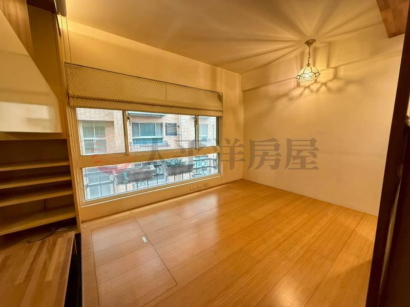 B005-稀有麗京精緻美3+1房,新北市新莊區新豐街