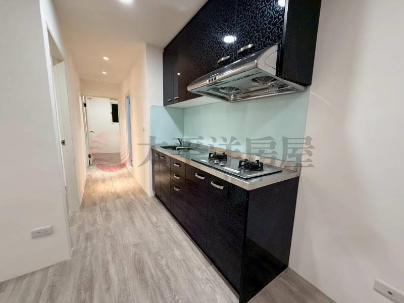 E011-低總價美寓三房,新北市泰山區明志路二段