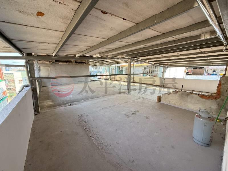 E011-低總價美寓三房,新北市泰山區明志路二段