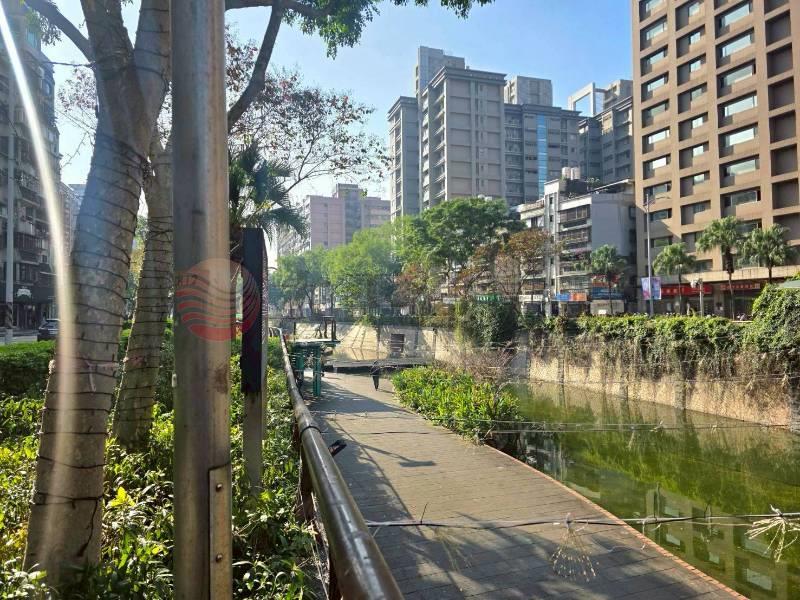 B021-副都心二房平面車,新北市新莊區中華路二段