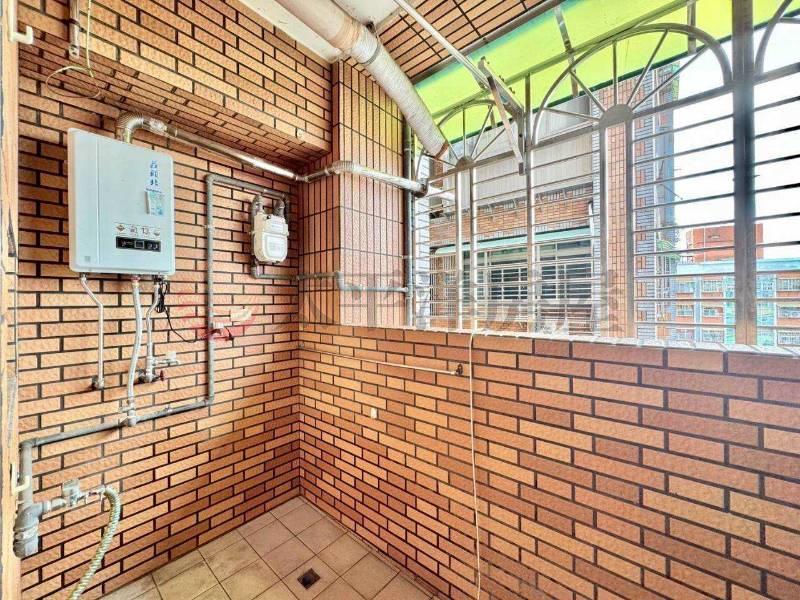 E003-捷運三民高中挑高美屋,新北市蘆洲區民權路