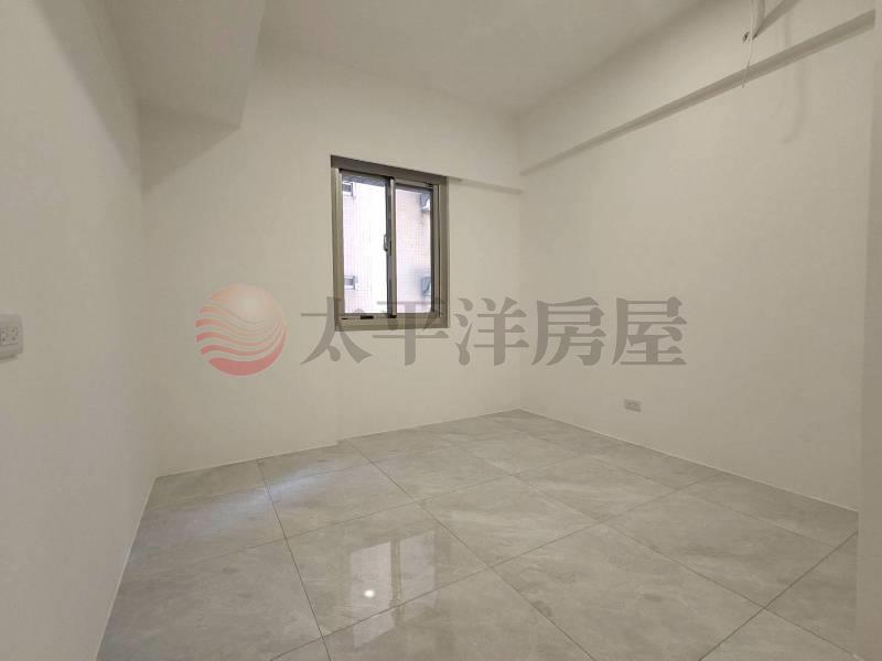 E092-板橋環遊世界精美四房+車位,新北市板橋區中正路