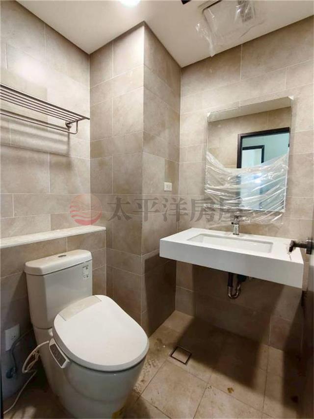 B029-芳草地高樓景觀宅＋坡平車,新北市新莊區新泰路