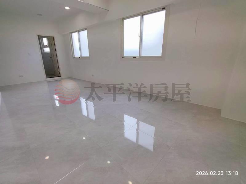 E135-邊間獨戶電梯大4房,新北市板橋區南雅西路一段