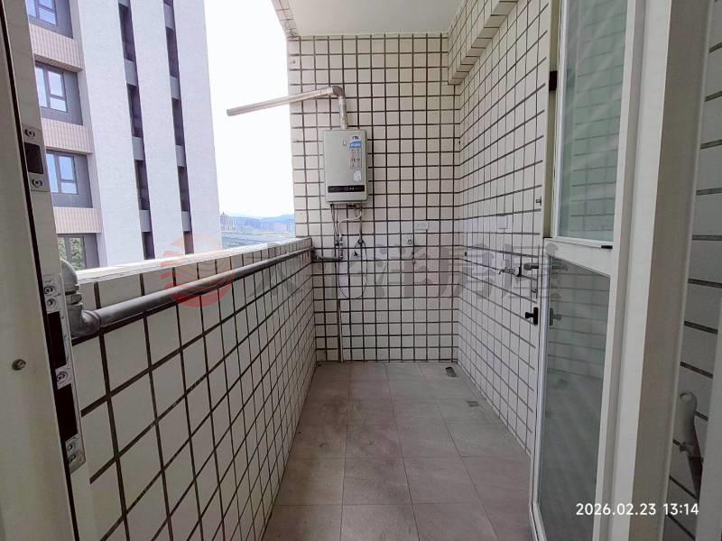 E135-邊間獨戶電梯大4房,新北市板橋區南雅西路一段