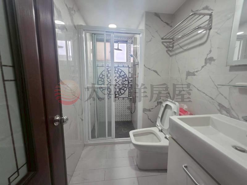 B014-忠誠星鑽三期4房車,新北市新莊區中榮街