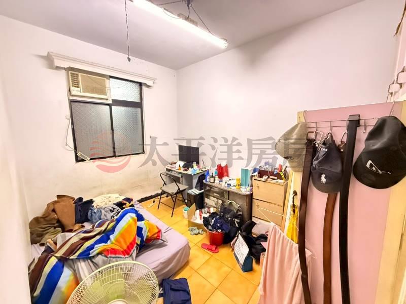 A010-前後陽台方正二樓,新北市新莊區中港路