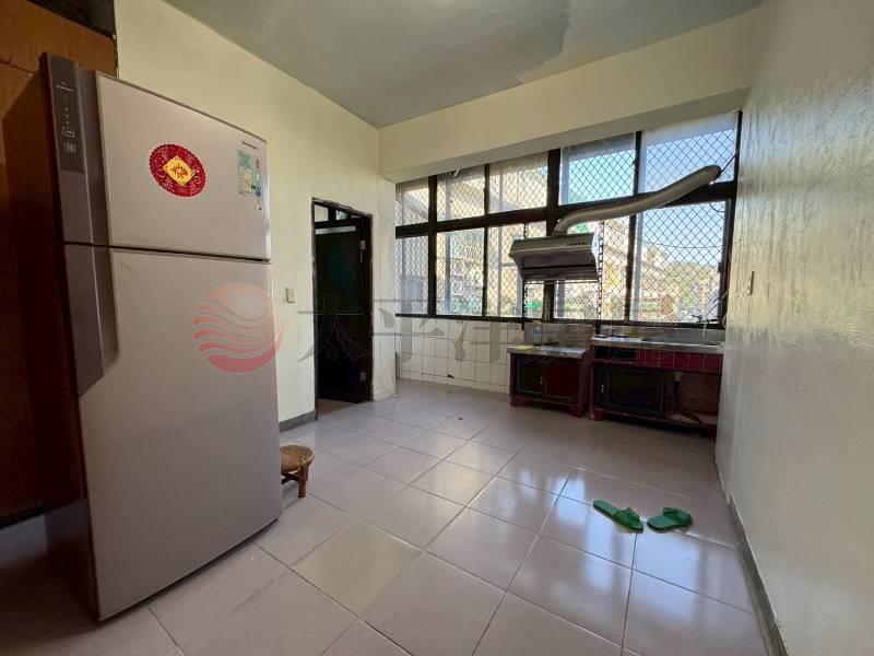 E147-鶯歌大空間2+3樓,新北市鶯歌區中正一路