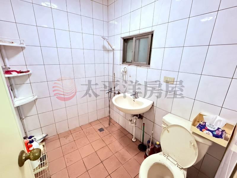 A044-低總價雅寓三樓,新北市新莊區中港一街