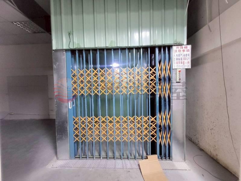 A047-化成路透天挑高RC廠房,新北市新莊區化成路