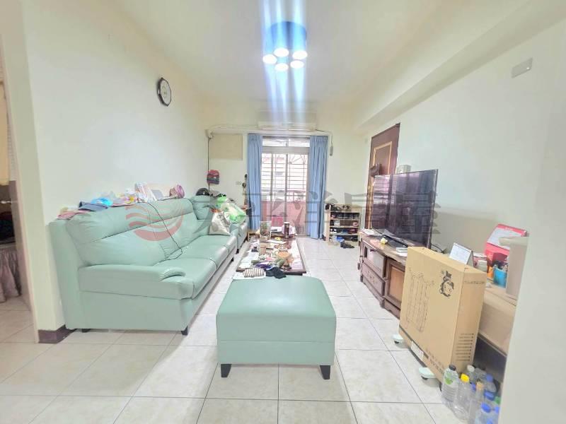 B008-陽光綠堤華廈三房,新北市新莊區五工一路