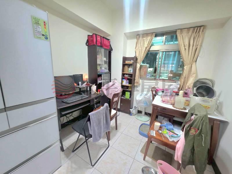 B008-陽光綠堤華廈三房,新北市新莊區五工一路