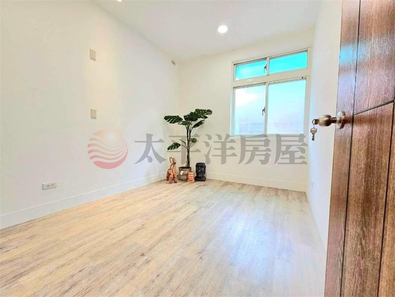 E064-亮麗裝潢三房,新北市蘆洲區復興路