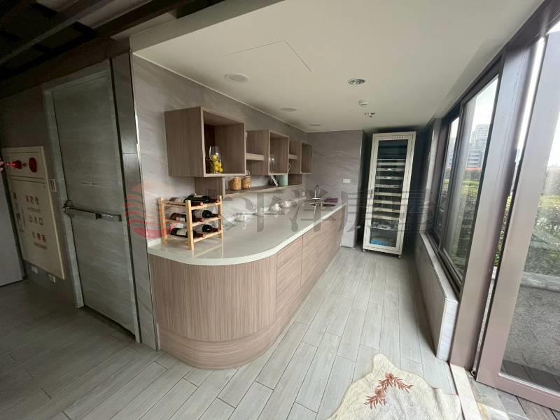 C166名軒富麗黃金店面1+2樓 店B,新北市新莊區富貴路