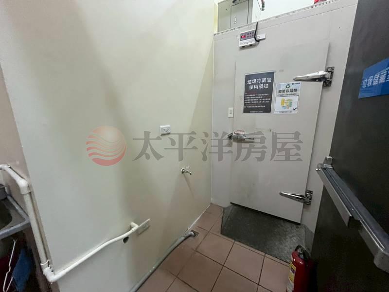 C163名軒富麗黃金店面1-2樓 店C,新北市新莊區富貴路