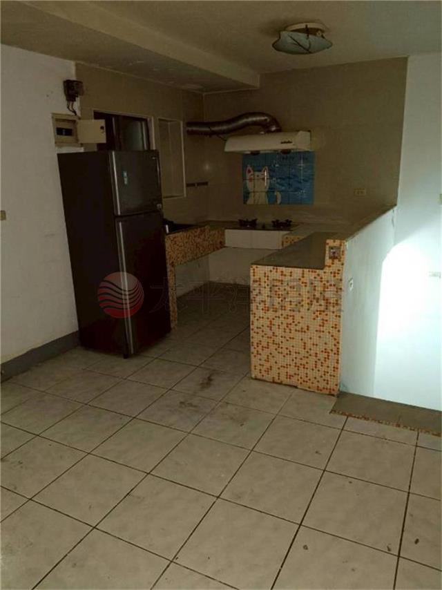 E156板橋溪崑收租聖品,新北市板橋區溪崑一街