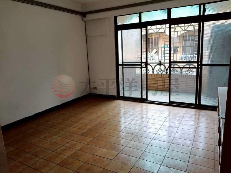 E181三重一堆麥當當都更宅,新北市三重區力行路二段