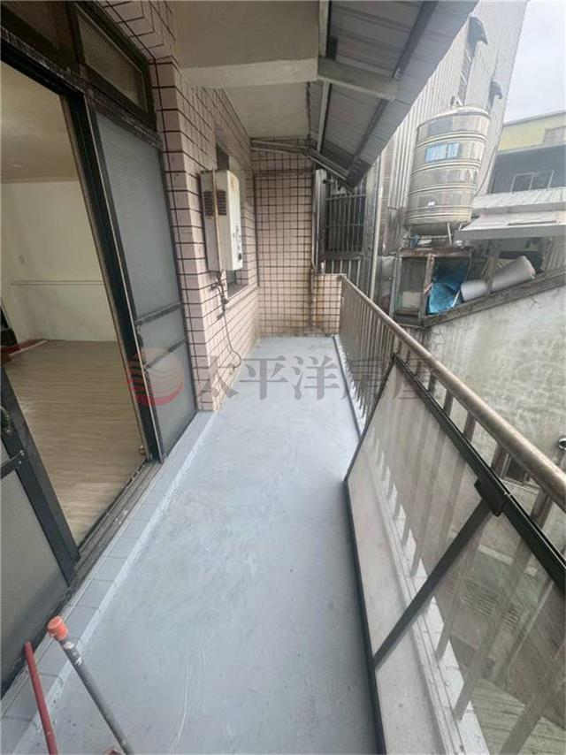 A05萬坪公園頂加,新北市新莊區中港路