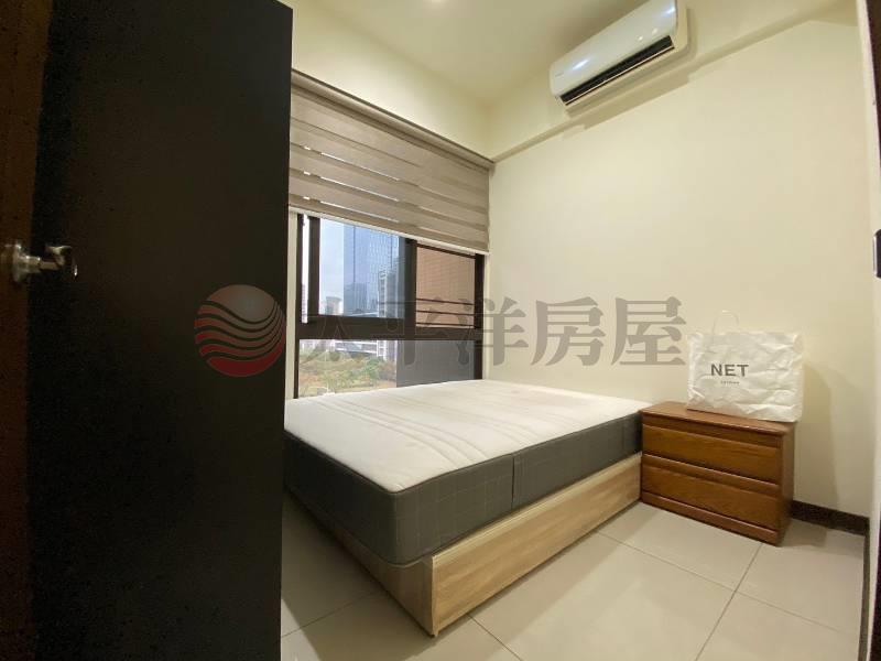 B108文學苑三房雙車位,新北市新莊區榮華路一段