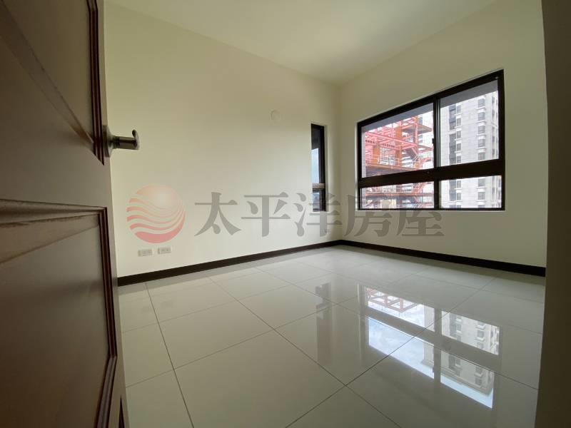 B62漢寶幸福綻景觀三房車,新北市新莊區幸福東路