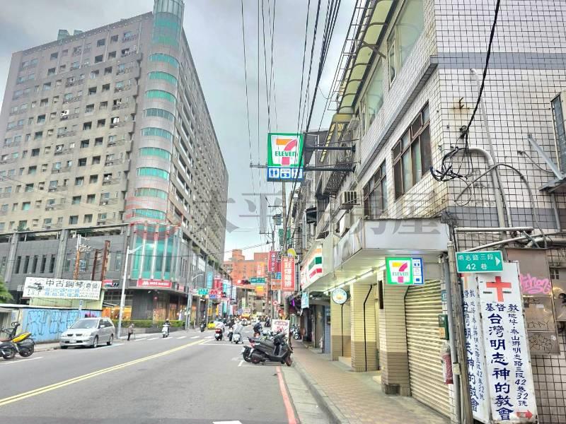 E148-明志貴族店面,新北市泰山區明志路三段