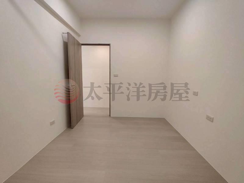 A082-中泰商圈成家美三樓,新北市新莊區中泰街