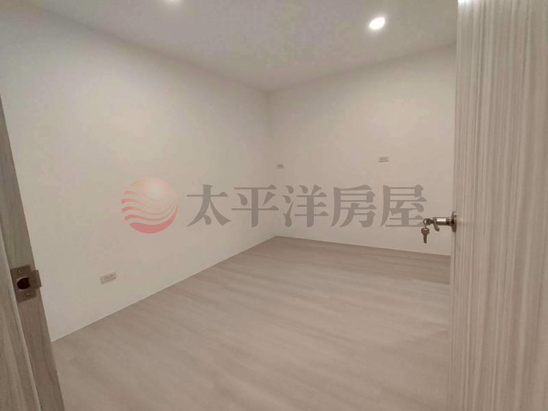 A083-中泰商圈美三樓,新北市新莊區中泰街