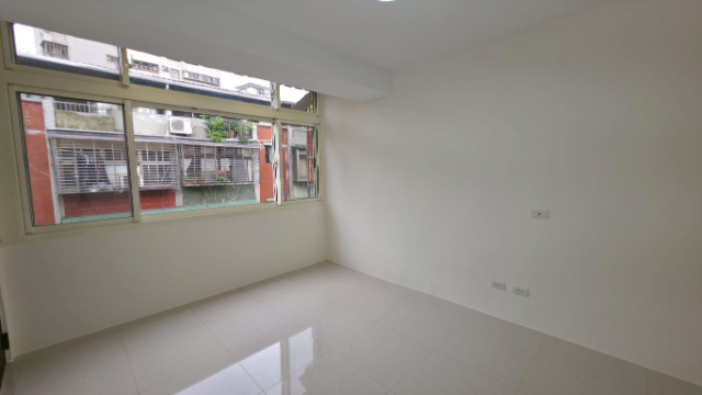 E156-蘆洲佳瑪商圈全新免整理兩房兩衛,新北市蘆洲區和平路