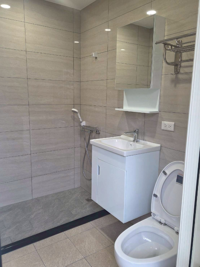 E158-寧靜美裝邊間三房,新北市泰山區明志路一段