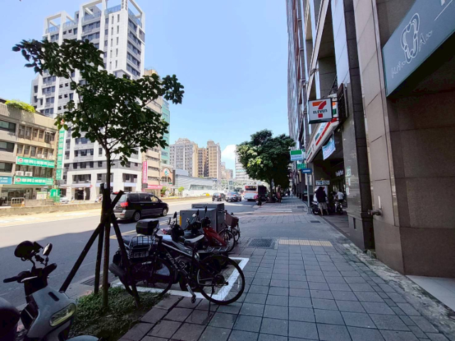 E118-捷運200米挑高3米6質感小宅,台北市大同區民權西路