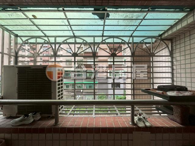 B142陽光綠堤大空間三房,新北市新莊區五工一路