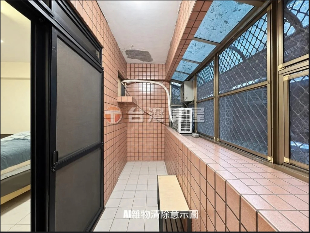 B138羅馬皇家低公設兩房,新北市新莊區中港路