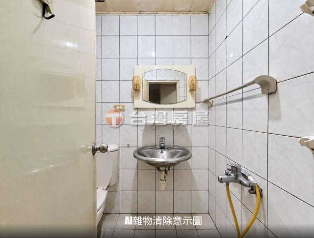 B138羅馬皇家低公設兩房,新北市新莊區中港路